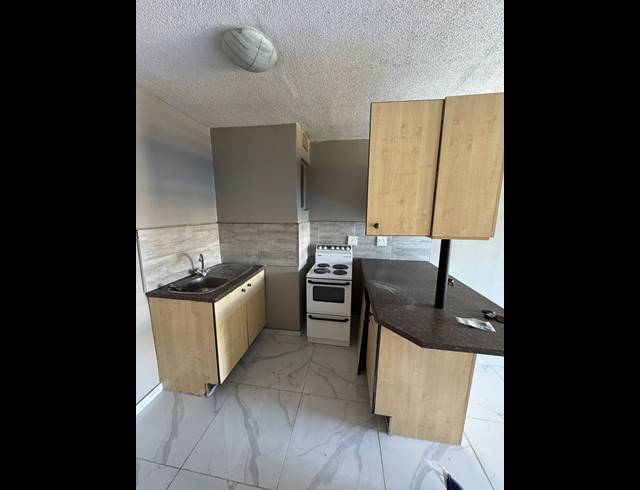 1 BEDROOM APARTMENT FOR SALE IN ARCADIA